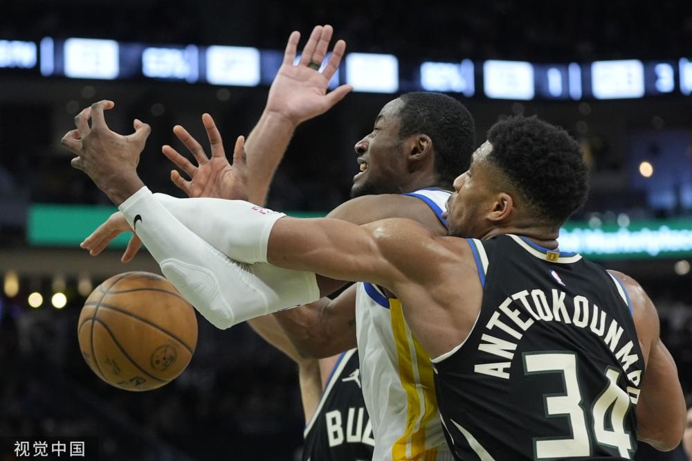 埃利奥特在 埃利奥特在