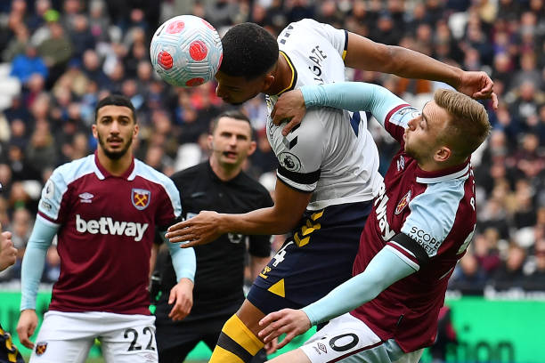 曼城担任助 曼城担任助