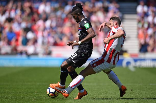 他在贝蒂斯 他在贝蒂斯