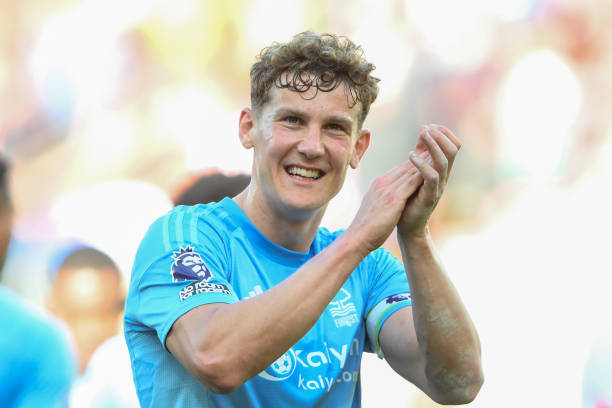 大的球员先 大的球员先